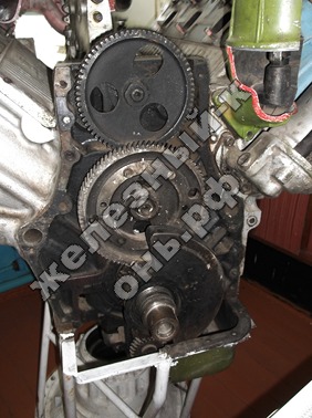 Двигатель ЯМЗ-238 Турбо фото в разрезе