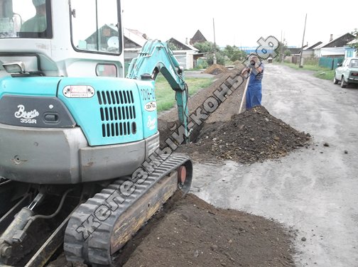 миниэкскаватор Kobelco SK35SR фото