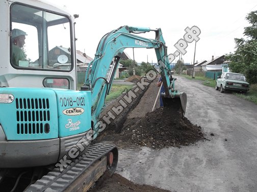 миниэкскаватор Kobelco SK35SR фото