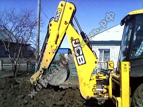 Погрузчик-экскаватор JCB 3cx