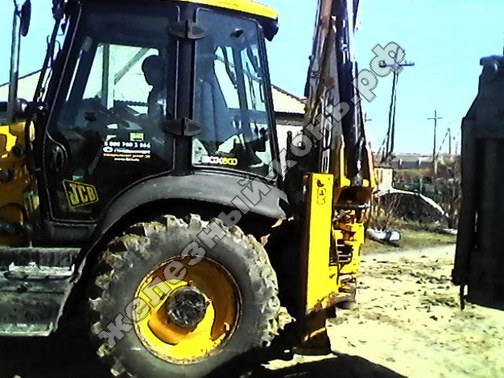 Погрузчик-экскаватор JCB 3cx