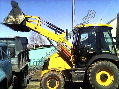 Погрузчик-экскаватор JCB 3cx