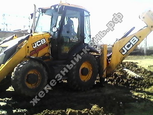 Погрузчик-экскаватор JCB 3cx