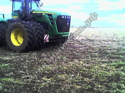 Трактор John Deere 9630 cо стерневым культиватором Vaderstad Top Down 700 фото