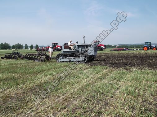 Трактор Сталинец С-100 ЧТЗ | Всероссийский день поля 2016