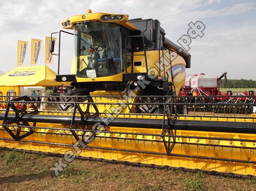 Зерноуборочный комбайн NEW HOLLAND CX 6090