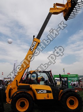 Телескопический погрузчик JCB 531-70 AGRI