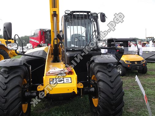 Телескопический погрузчик JCB 531-70 AGRI