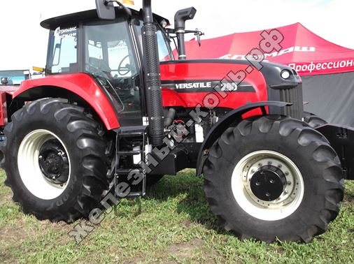 Трактор Versatile Row-crop 280